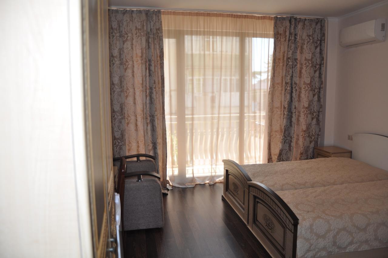 Mini Hotel Lidia New Athos Exteriör bild